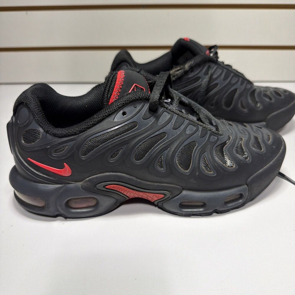 Nike Air Max Plus Drift Youth 5.5 Y Boys  Black Red Sneakers Shoes Trainers